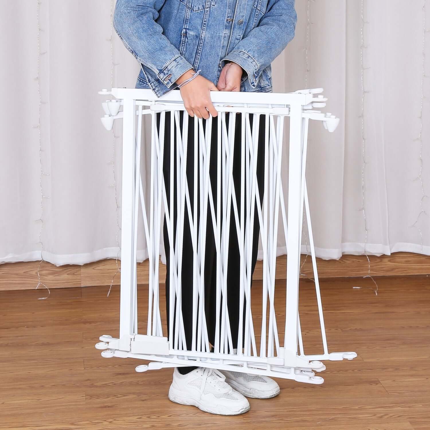 Baby Safety Gate Fireplace Barrier - Image 9