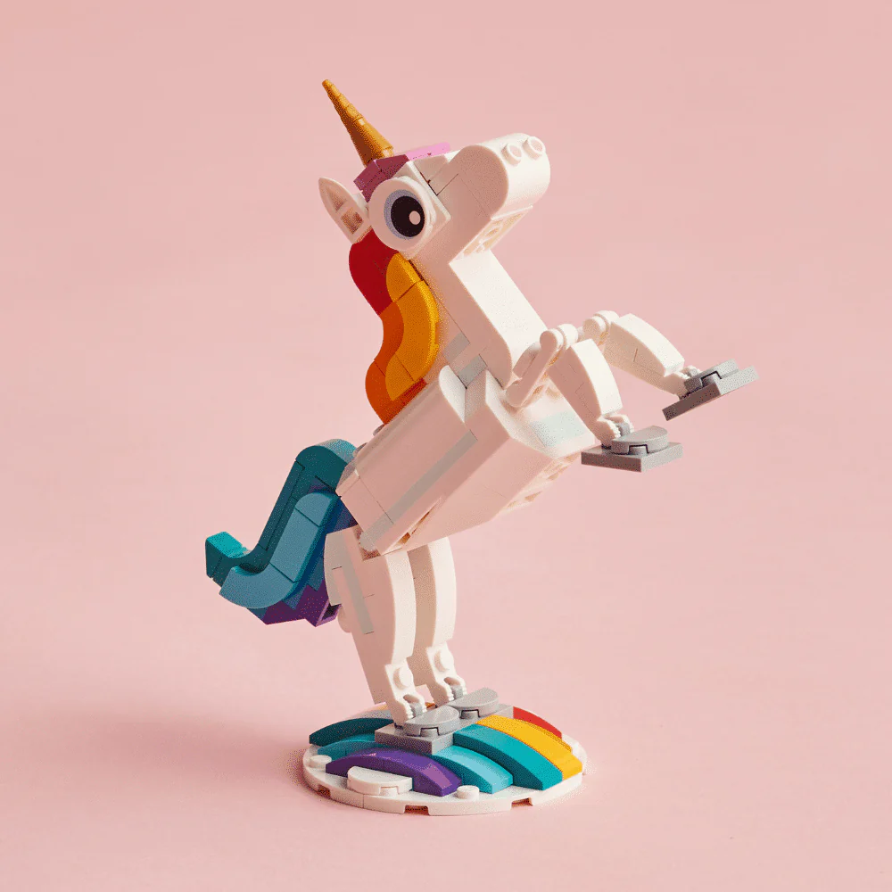 LEGO Creator: Magical Unicorn (31140) - Image 4