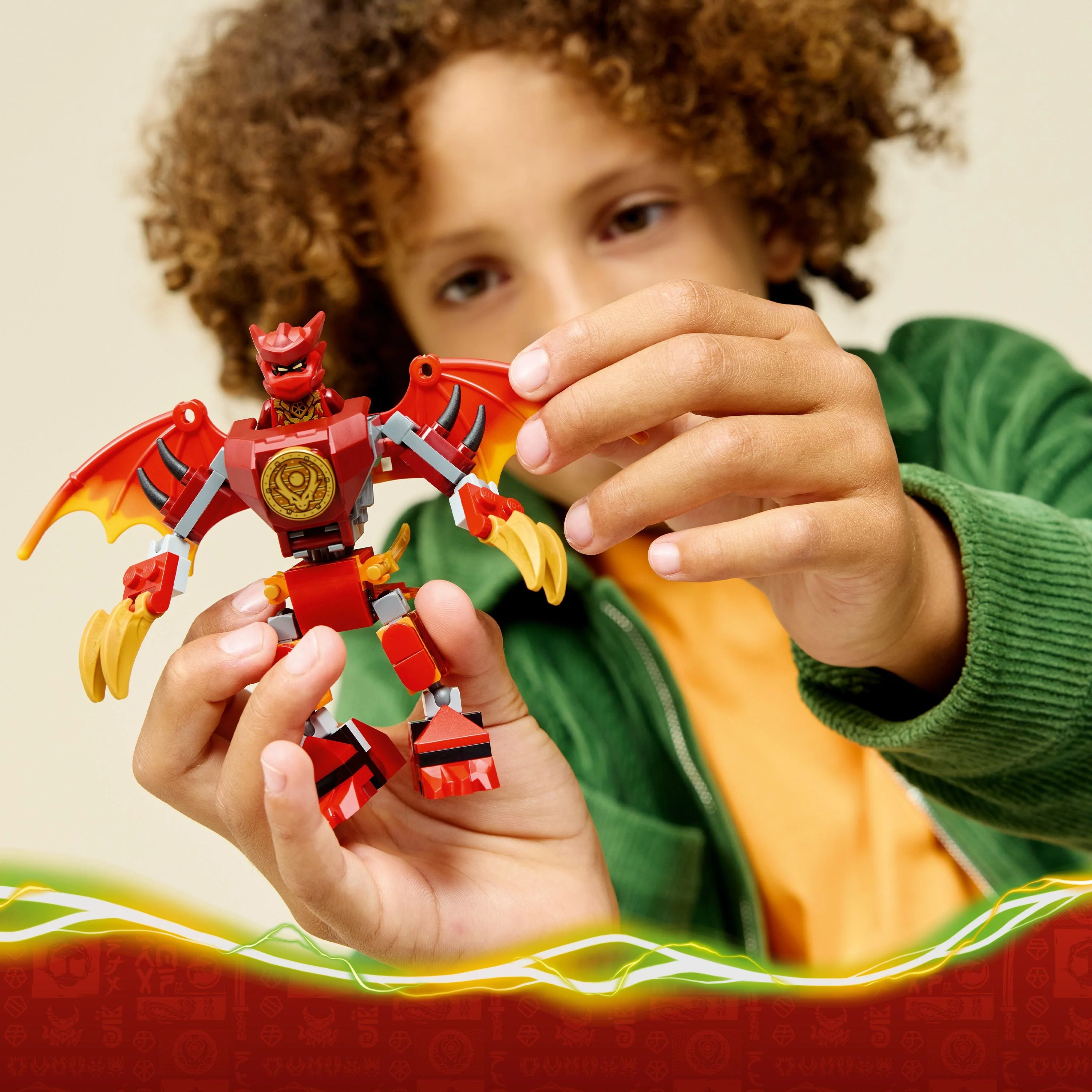 LEGO NINJAGO: Kais Dragon Mech Battle Pack (71851) - Image 8