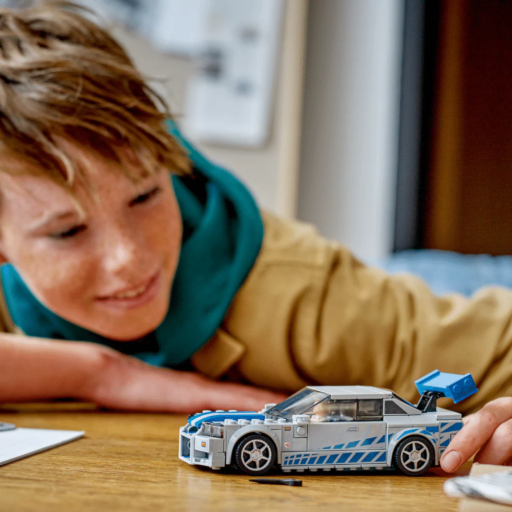 LEGO Speed Champions: 2 Fast 2 Furious Nissan Skyline GT-R (R34) (76917) - Image 3