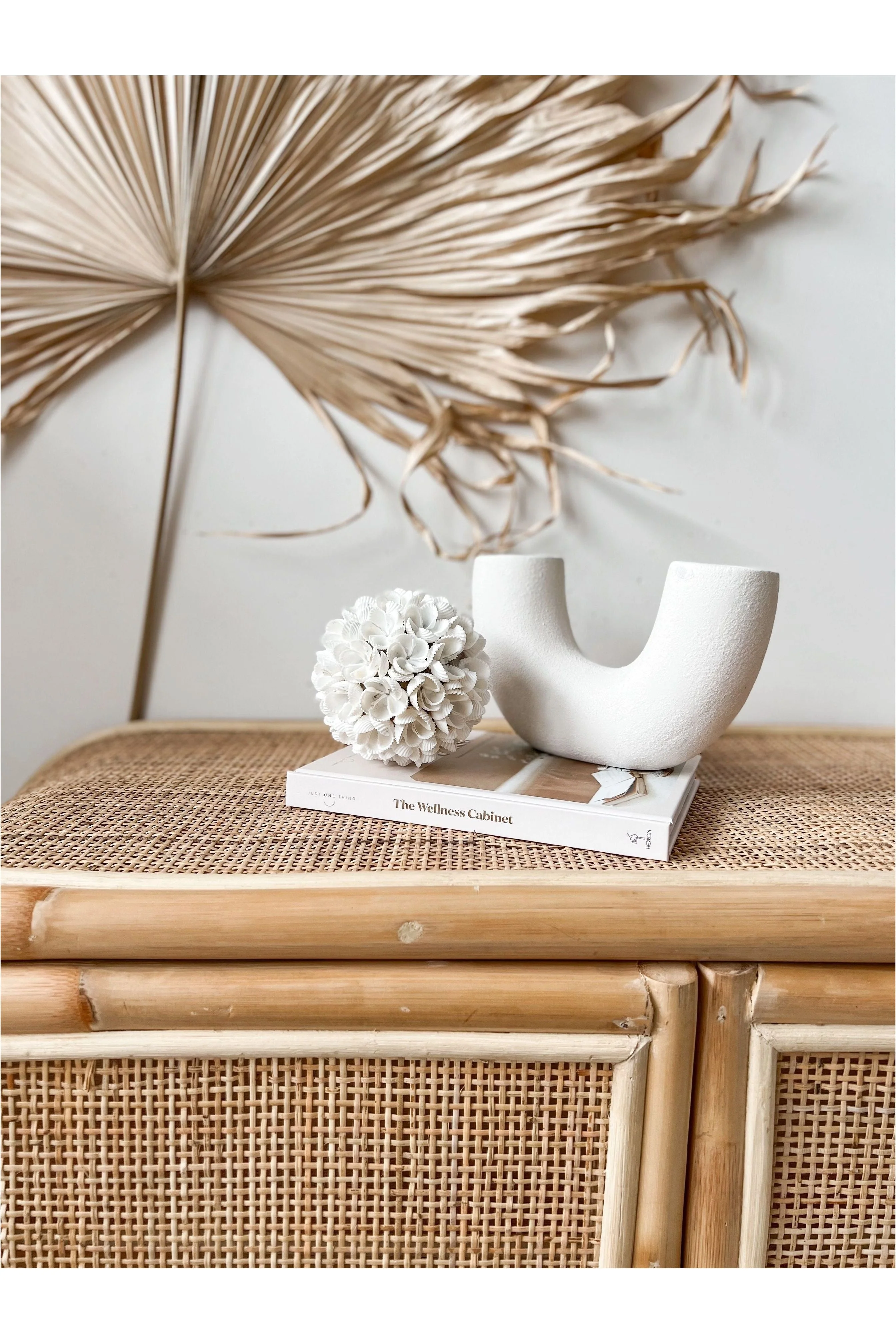 White Shell Ball - Image 2